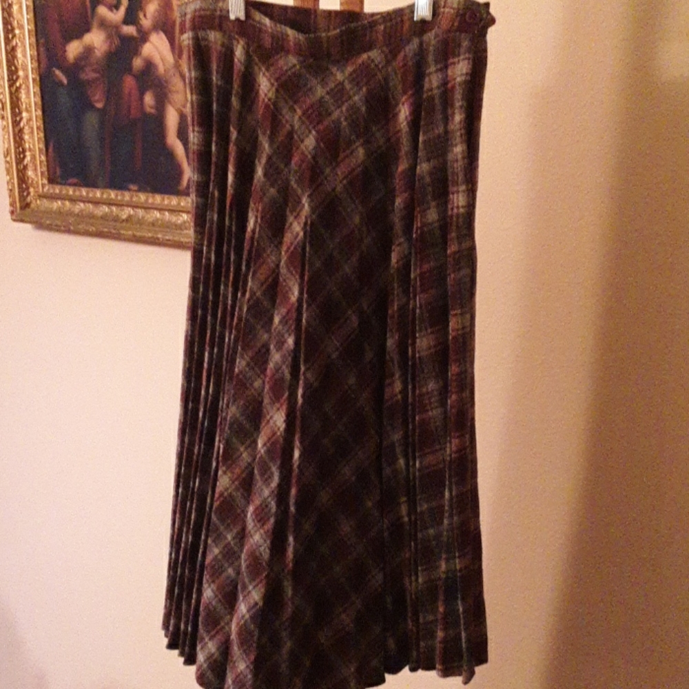 Vintage wool skirt